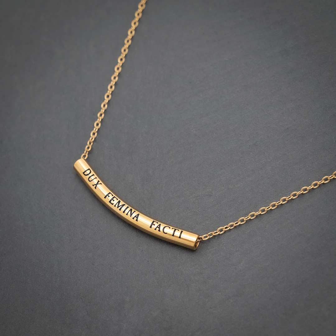 DUX FEMINA FACTI Necklace - Image 4