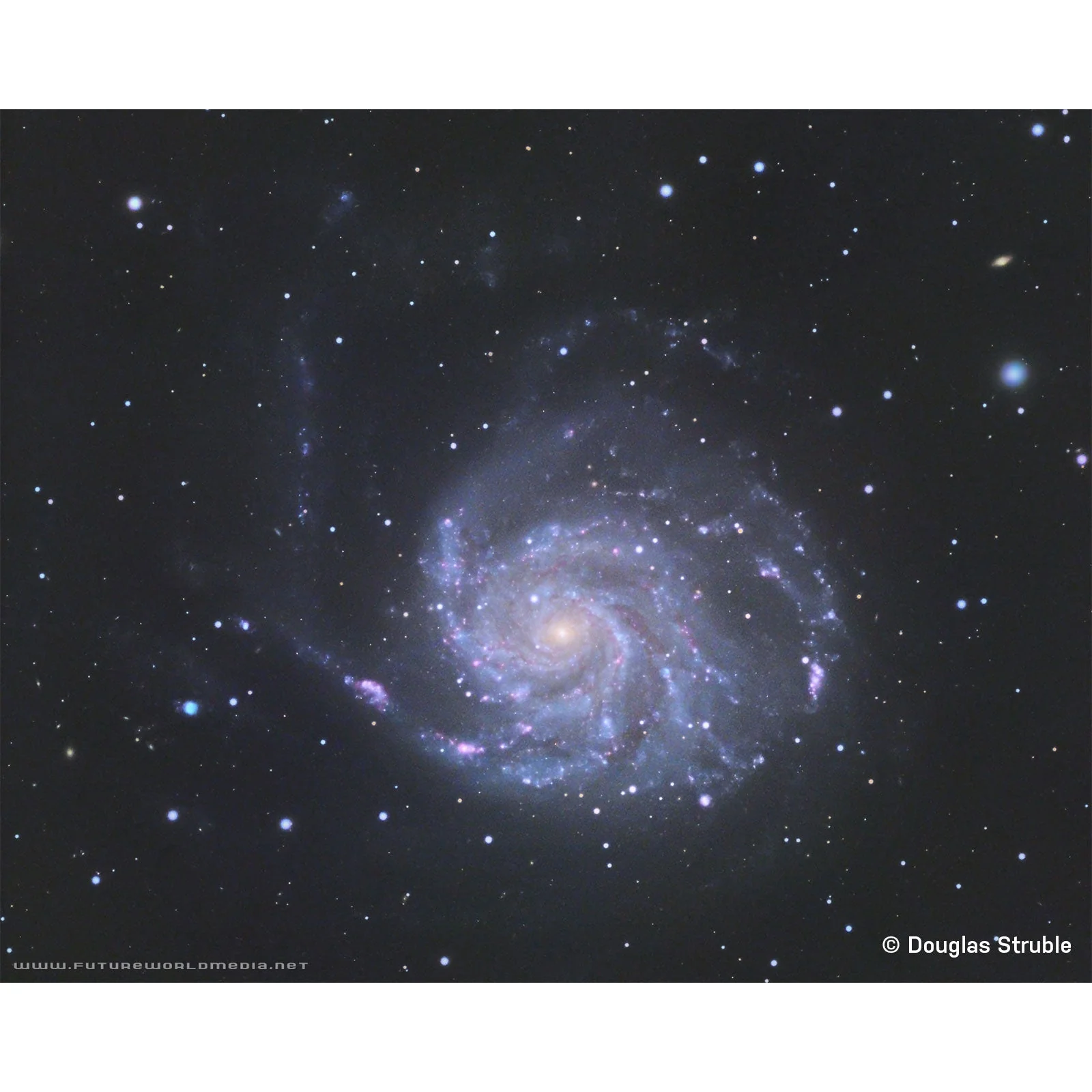 Explore Scientific ED152 Air-Spaced Triplet Telescope in Carbon Fiber - TED15208CF-HEX33 - Image 11