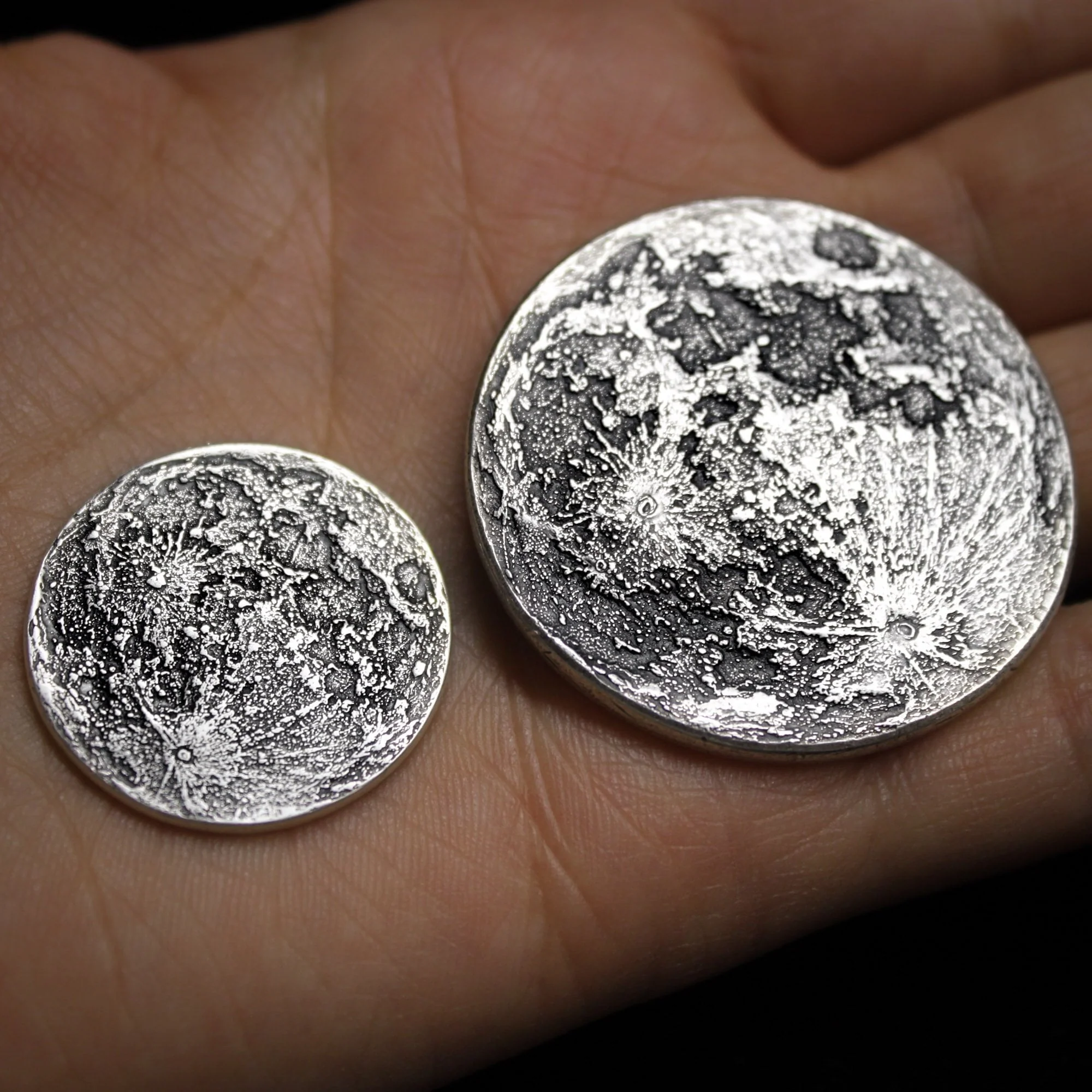 Full Moon Silver Coin - 1 in / 26 mm - Image 7