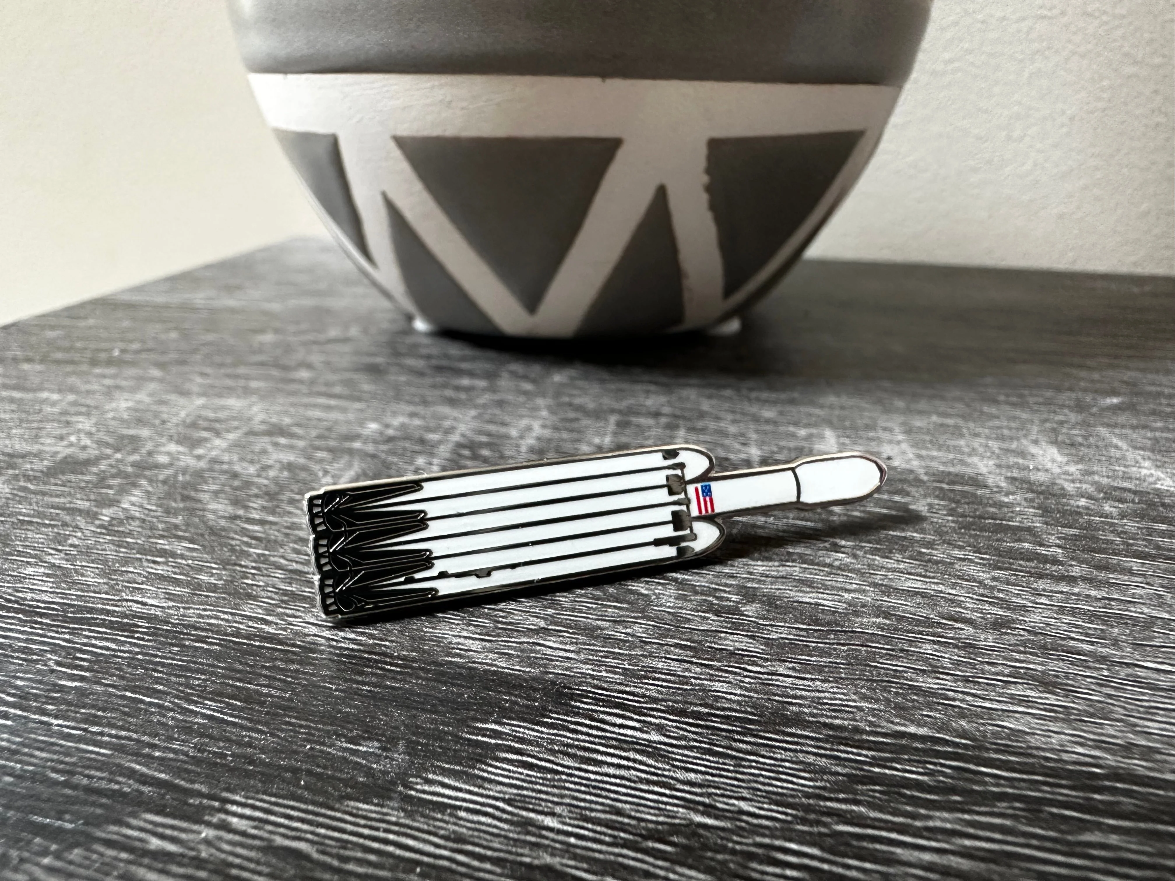 Heavy Launch Vehicle Enamel Pin - Image 3