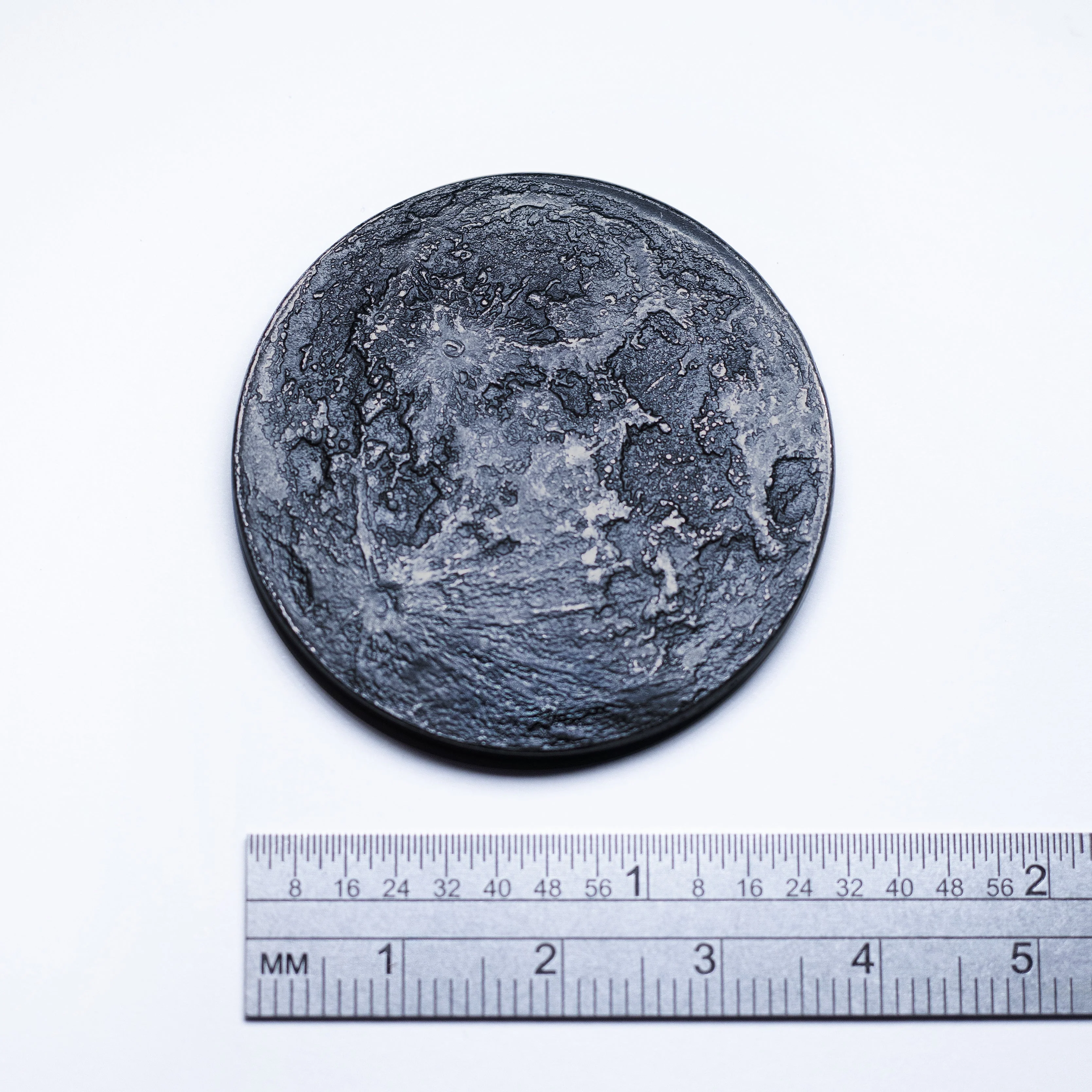 Iron Super New Moon Coin - Large 1.5 in / 38 mm - Image 5