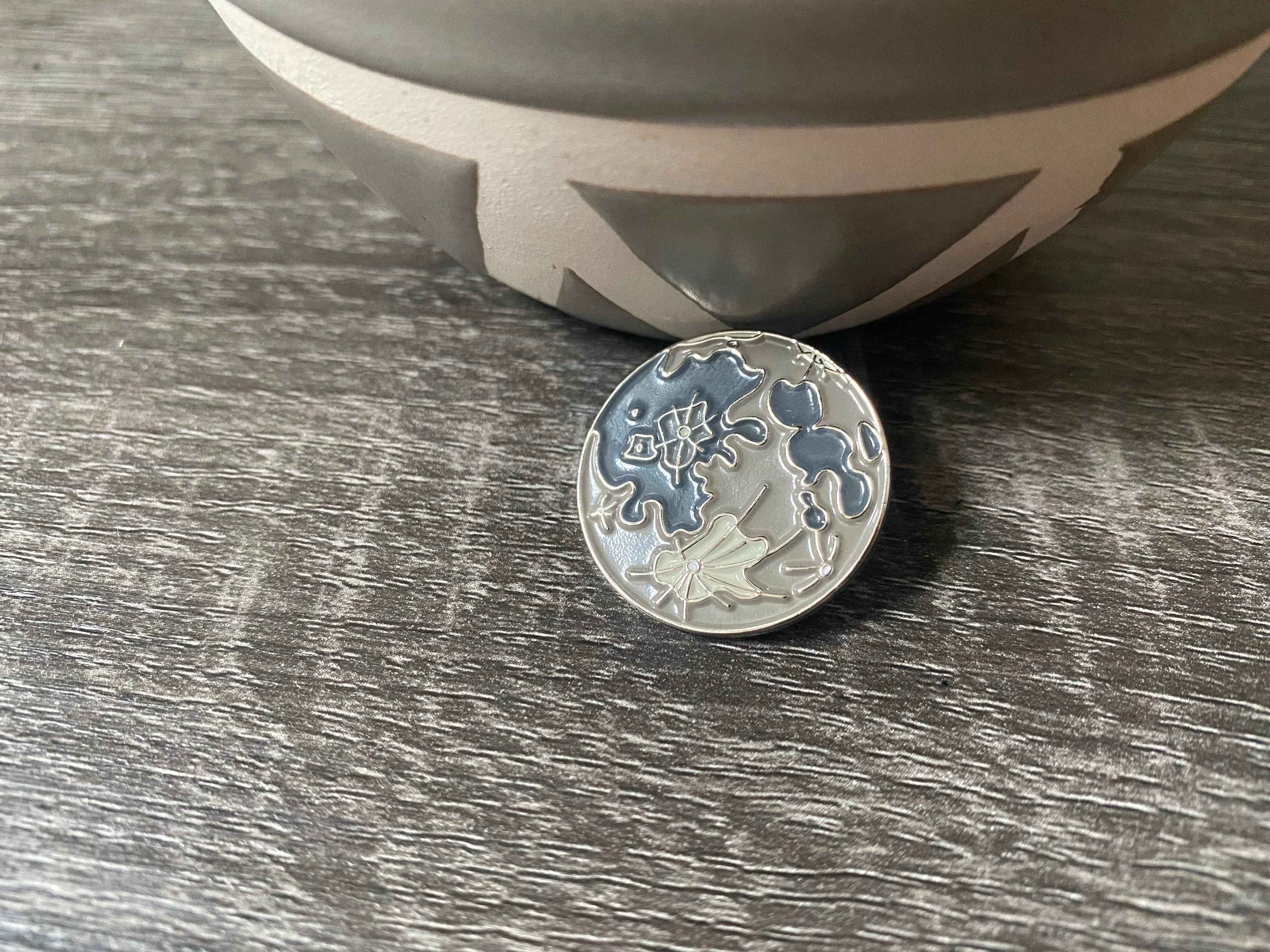Moon Soft Enamel Pin - Image 3