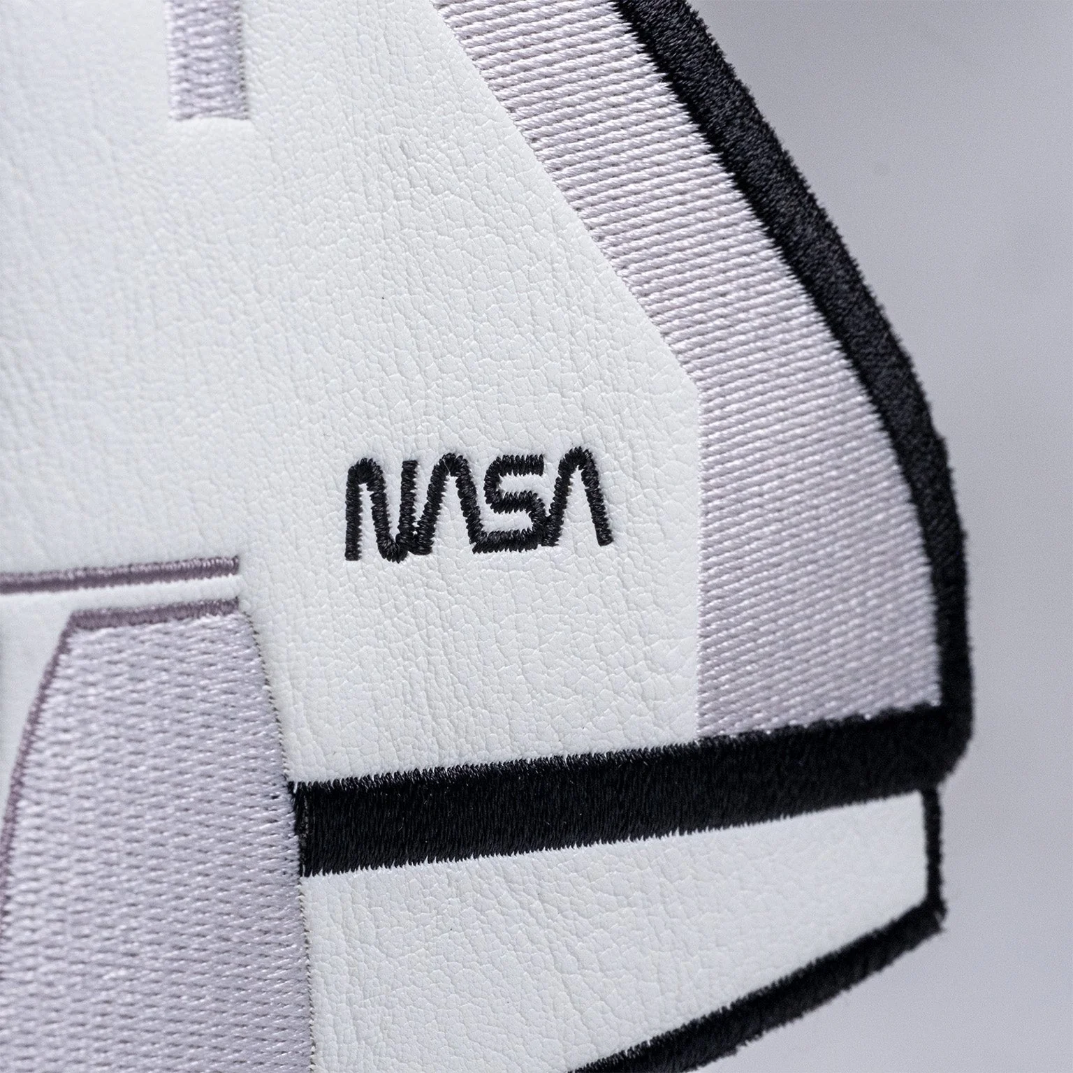 NASA Space Shuttle - Driver Cover - Image 5